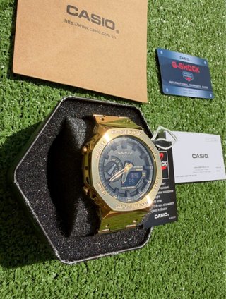 Reloj G-Shock metálico
