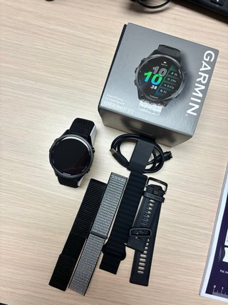 Garmin Forerunner 970 con garantía