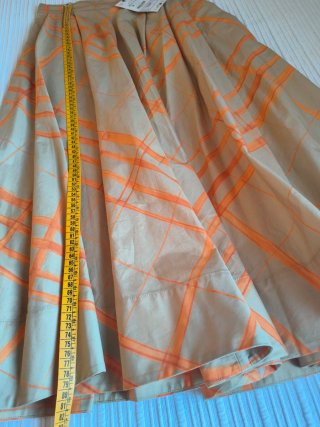 Falda Zara capa cuadros beige/naranja