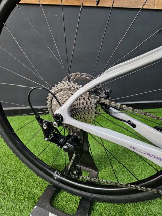 BERRIA ALLROAD ESSENTIAL