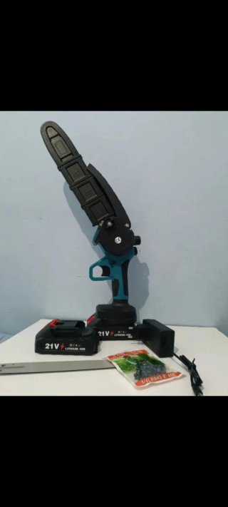 Motosierra Eléctrica 21V con Batería