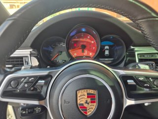 Porsche Macan 2016