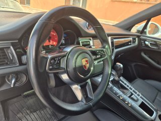 Porsche Macan 2016