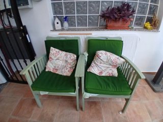 Tavolo e set da terrazzo verde