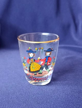 Set di 4 bicchieri da shot con design di souvenir