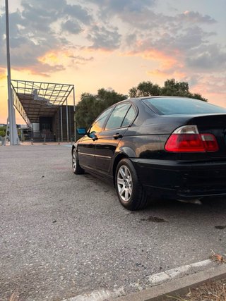 BMW E46 2001