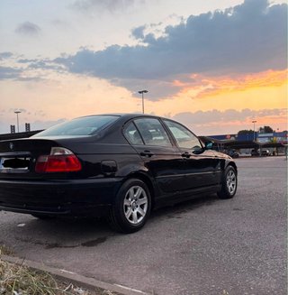 BMW E46 2001
