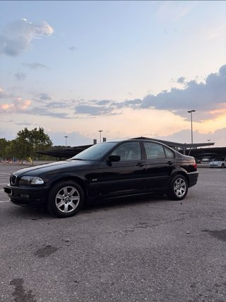 BMW E46 2001