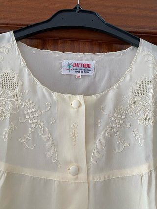 Camisón y bata manga corta M/38 sin estrenar.