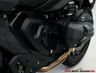 BMW R 1300 GS TRIPLE BLACK