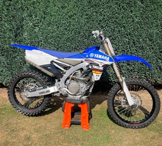 Yamaha YZ250F 2016 - ¡Solo 34 horas!