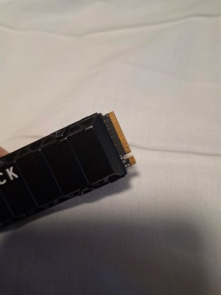 SSD WD_BLACK 1TB con dissipatore di calore