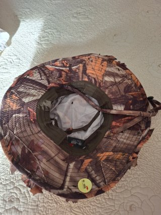 Sombrero camuflaje hojas