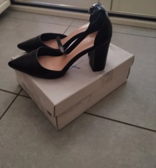 Scarpe donna tacco con cinturino