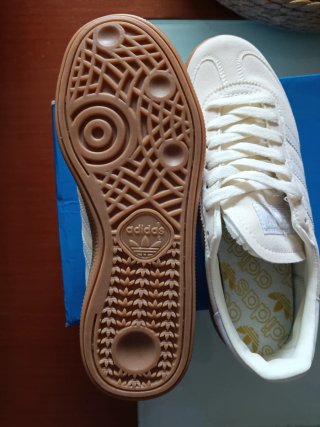 Zapatillas Adidas Beige/Blanco Talla 42