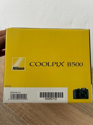 Cámara Nikon Coolpix B500 Negra
