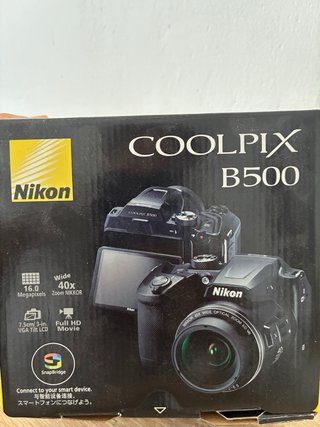 Cámara Nikon Coolpix B500 Negra