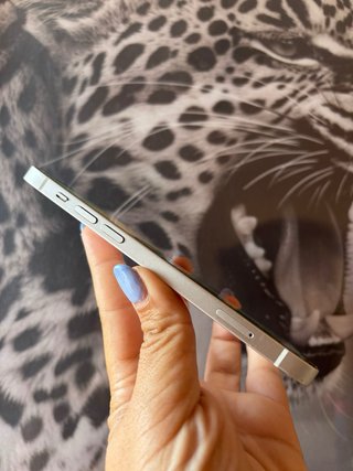 iPhone 12 Blanco nacarado