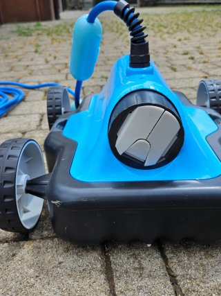 Robot pulizia piscina POOL