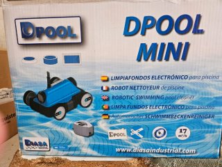 Robot pulizia piscina POOL