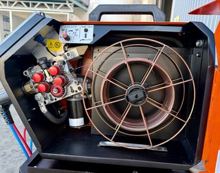 Soldadora hilo refrigerada KEMPPI 4000W 🇫🇮