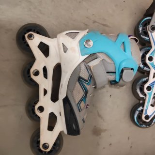 Patines en línea regulable de 32 a 35