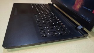 Portatile Lenovo con Windows 11 e Office
