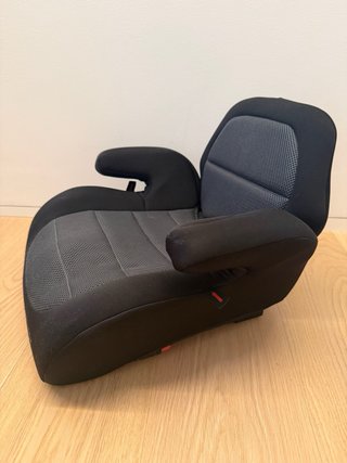Alzador infantil negro Babyauto con Isofix