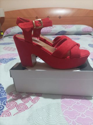 Sandalias tacón plataforma rojas