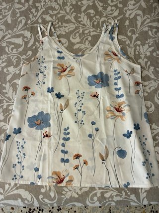 Lote 5 blusas Talla M y Talla Única
