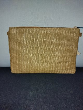 Pochette tracolla in paglia ricamata Ale-Hop nuova