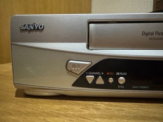 Reproductor VHS Sanyo VHR-M270