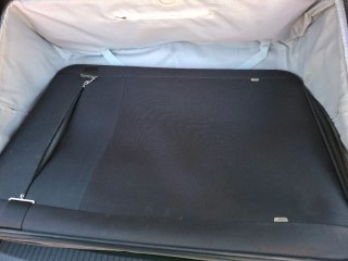 Maleta samsonite grande tamaño.