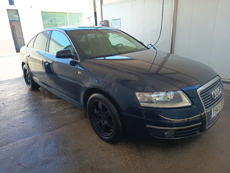 Audi A6 2005 - foto 1