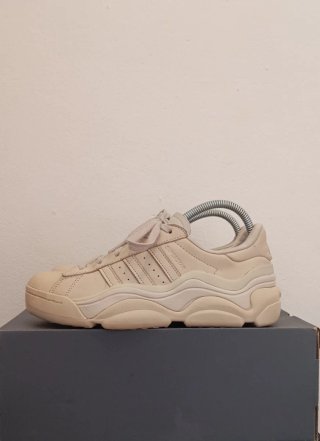 Zapatillas Adidas Superstar Talla 38.5 Beige