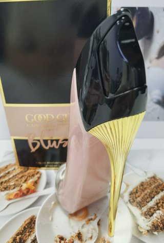 Carolina Herrera Good Girl Blush EDP 80ml lleno