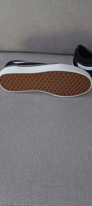 Zapatillas Vans Off The Wall Rojas sin usar.