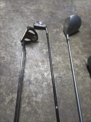 Palos de golf - Driver, putter y más