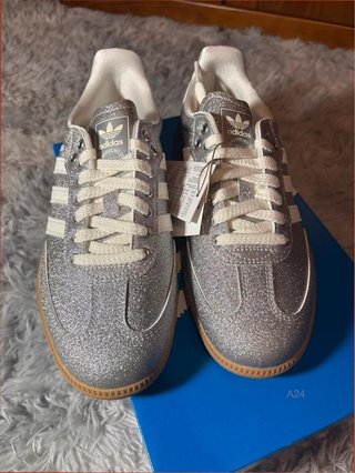 Adidas Samba OG W Plata/Blanco Talla 40