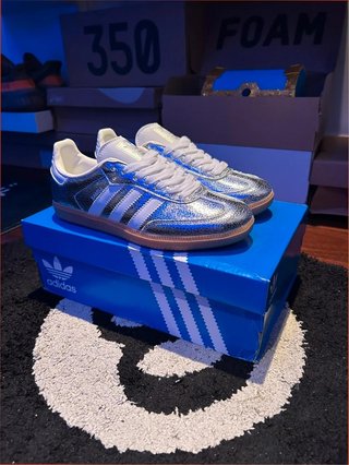 Adidas Samba OG Plata Talla 39