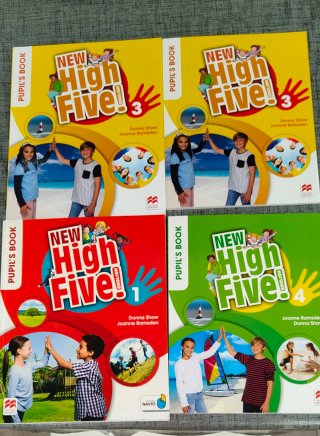 Vendo 4 libros de Inglés sin estrenar