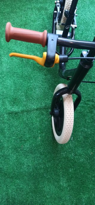 Bicicleta sin pedales para niños