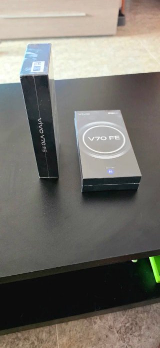 Vivo V70 FE Blu 512GB Nuovo