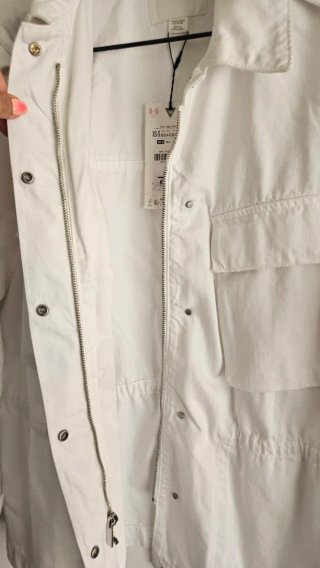 Cazadora Zara Blanca Bolsillos Mujer