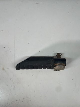 Estribera trasera izq Honda CBF 600 2009