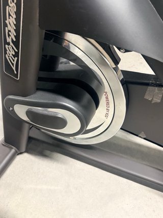 Bicicleta Spinning Life Fitness IC2