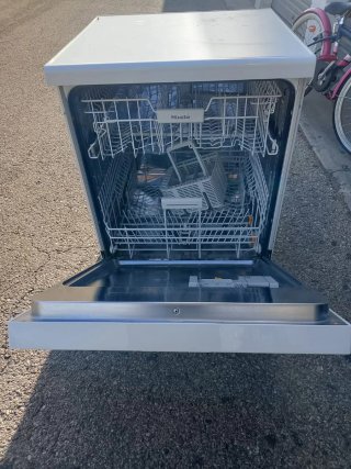 Lavavajillas Miele Active Blanco
