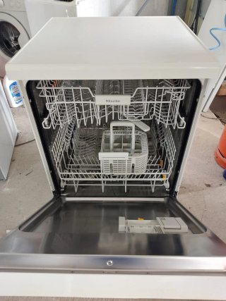 Lavavajillas Miele Active Blanco