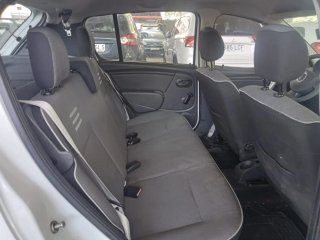 Dacia Sandero 2012