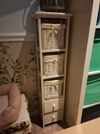 Mobile Shabby Chic con ceste